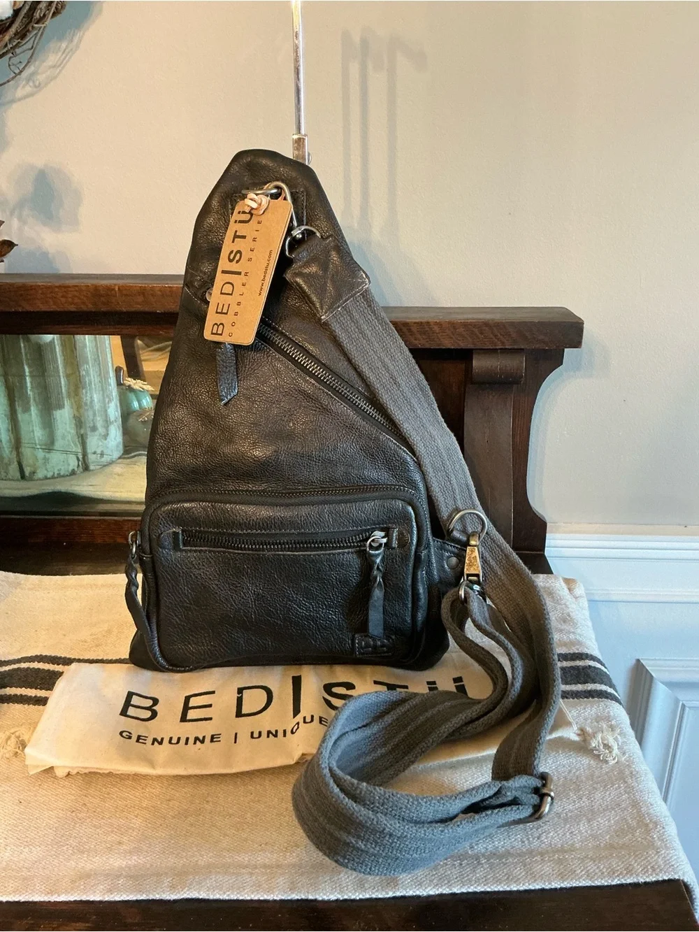 NWT Bed Stu Leather Unisex Andie Sling Backpack Black DD Dip Dyed MSRP $240
